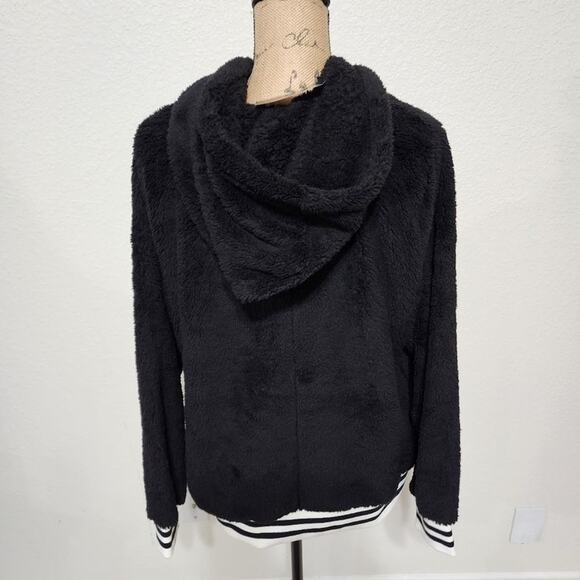 TORRID Black White Varsity Vegan FUR BOMBER JACKET plus‎ size 2 2X new!! - Picture 3 of 11